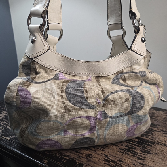 Coach 2011 Soho Linen Lynne Hobo Bag - Picture 4 of 14